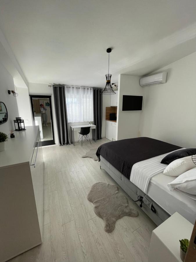 Villa Franko Baška Voda Exteriér fotografie